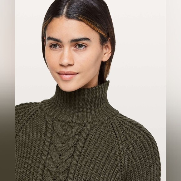 lululemon athletica Sweaters - 💥 Lululemon Bring The Cozy Turtleneck